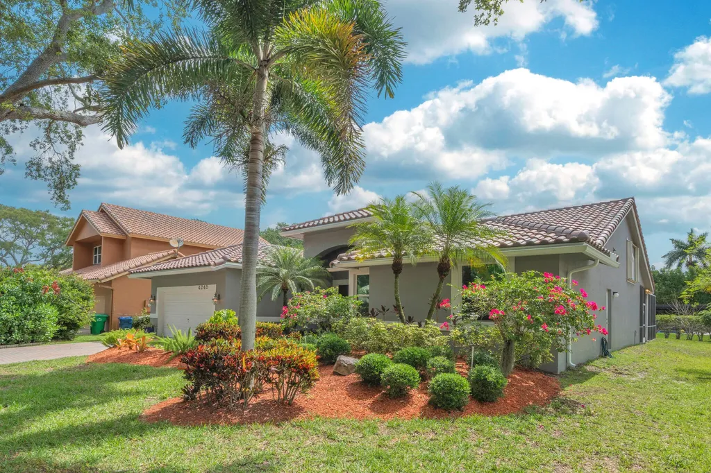 4245 NW 65th Avenue Coral Springs FL 33067
