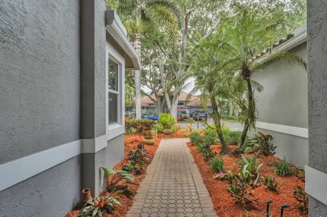 4245 NW 65th Avenue Coral Springs FL 33067
