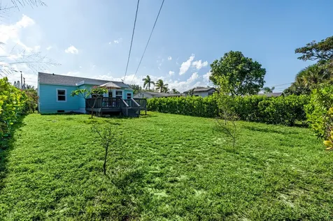 620 N B Street Lake Worth Beach FL 33460