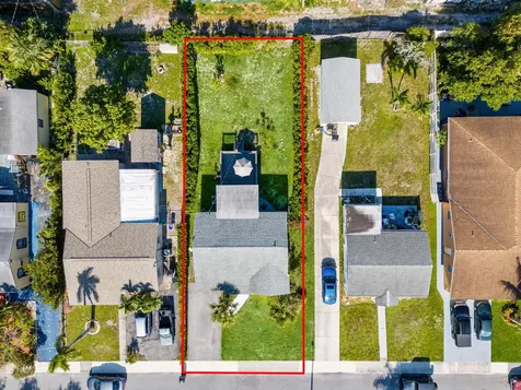 620 N B Street Lake Worth Beach FL 33460