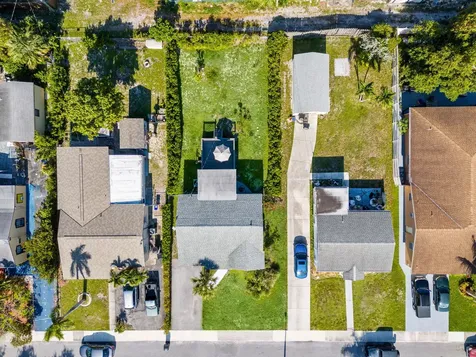 620 N B Street Lake Worth Beach FL 33460