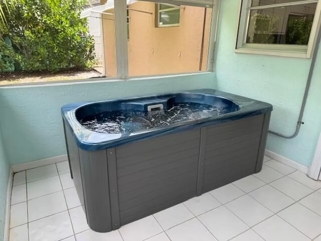 6781 Charleston Street Hollywood FL 33024