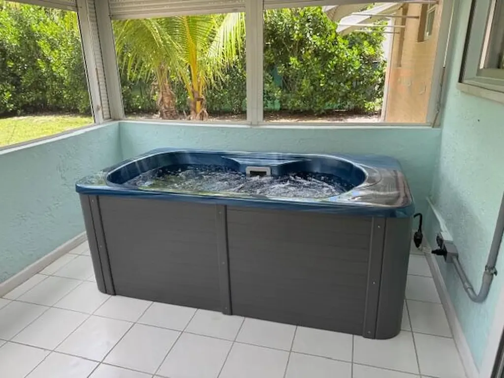 6781 Charleston Street Hollywood FL 33024