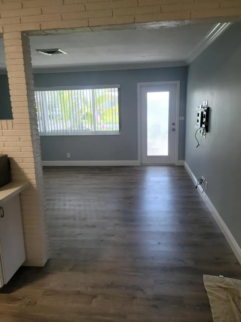 6781 Charleston Street Hollywood FL 33024