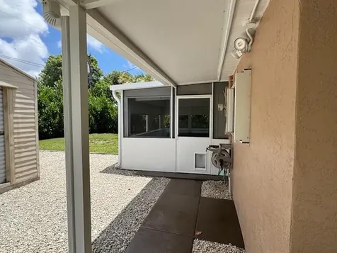 6781 Charleston Street Hollywood FL 33024