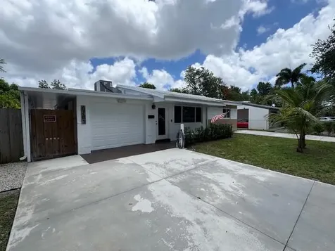 6781 Charleston Street Hollywood FL 33024