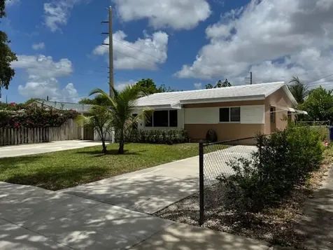 6781 Charleston Street Hollywood FL 33024