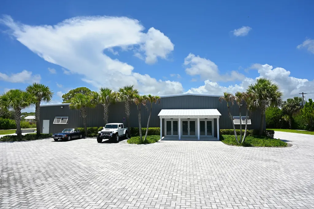 11950 SE Shell Avenue Hobe Sound FL 33455