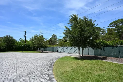 11950 SE Shell Avenue Hobe Sound FL 33455
