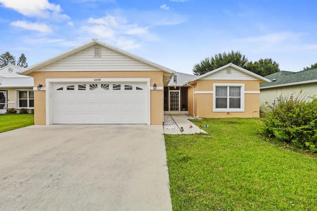 6648 Gaviota Fort Pierce FL 34951