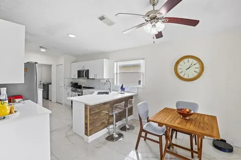 6648 Gaviota Fort Pierce FL 34951