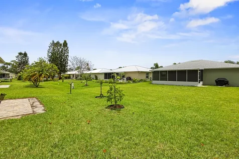 6648 Gaviota Fort Pierce FL 34951