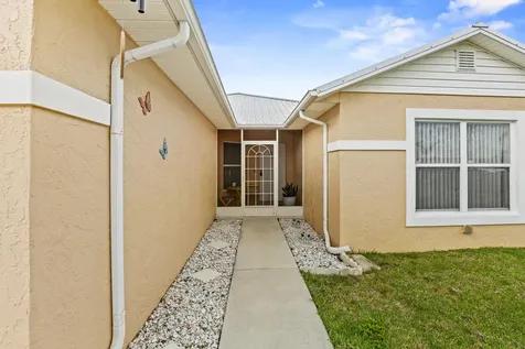 6648 Gaviota Fort Pierce FL 34951