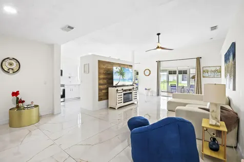 6648 Gaviota Fort Pierce FL 34951