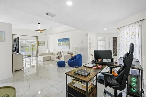 6648 Gaviota Fort Pierce FL 34951