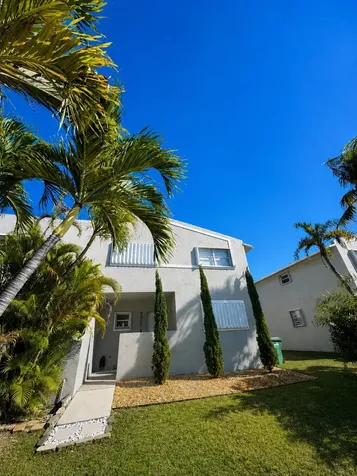 9050 SW 203rd Terrace Cutler Bay FL 33189