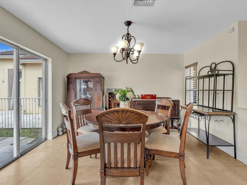 10909 NW 46th Drive Coral Springs FL 33076