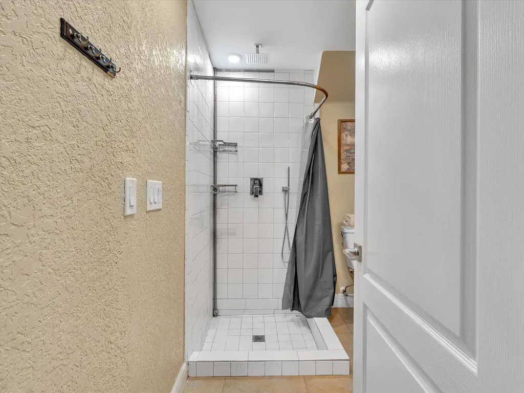 10909 NW 46th Drive Coral Springs FL 33076