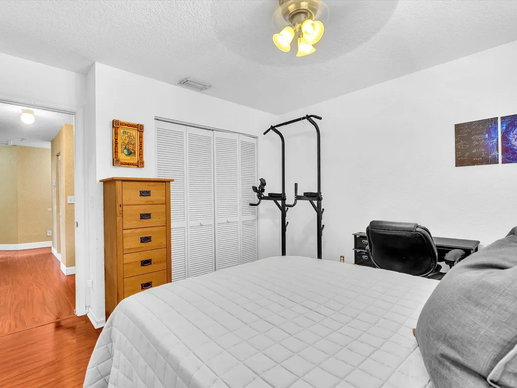 10909 NW 46th Drive Coral Springs FL 33076