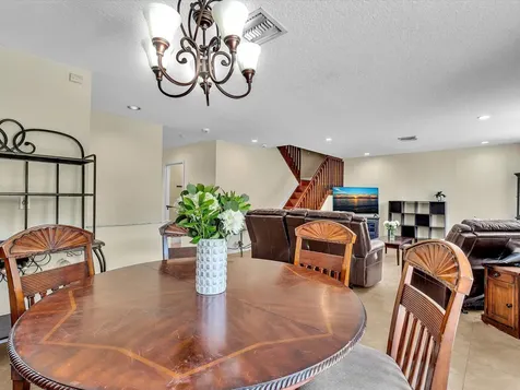 10909 NW 46th Drive Coral Springs FL 33076