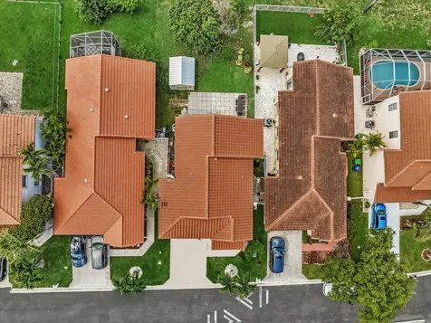 10909 NW 46th Drive Coral Springs FL 33076