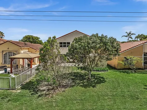 10909 NW 46th Drive Coral Springs FL 33076