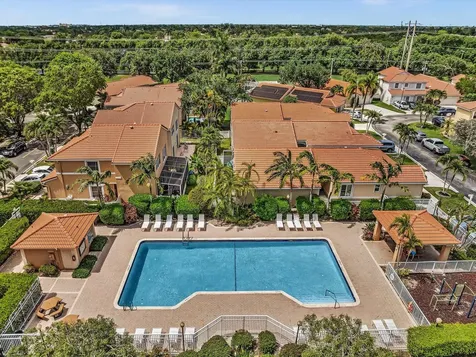 10909 NW 46th Drive Coral Springs FL 33076