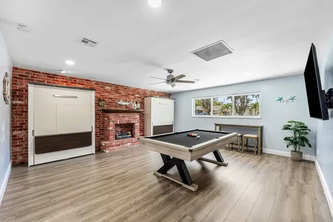 214 SE 5th Street Dania Beach FL 33004