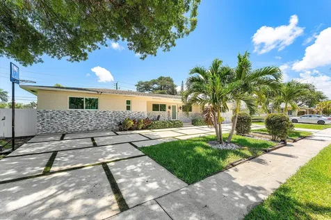 214 SE 5th Street Dania Beach FL 33004