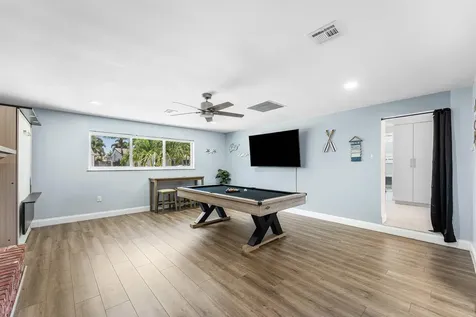 214 SE 5th Street Dania Beach FL 33004
