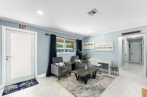 214 SE 5th Street Dania Beach FL 33004