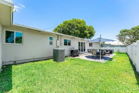 214 SE 5th Street Dania Beach FL 33004