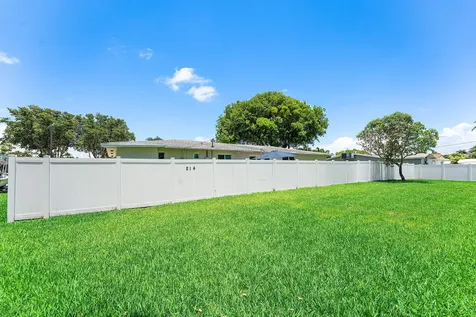 214 SE 5th Street Dania Beach FL 33004
