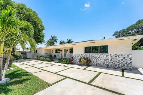 214 SE 5th Street Dania Beach FL 33004