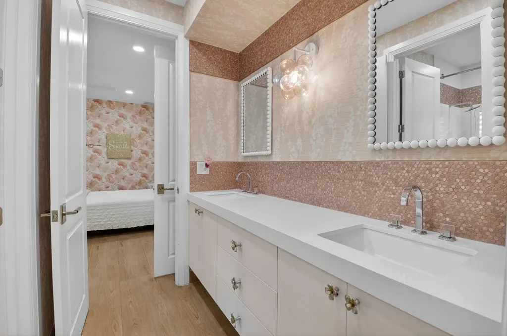 3954 NW 52nd Street Boca Raton FL 33496