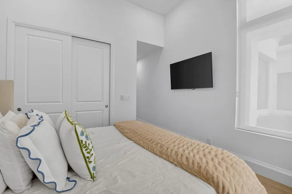 3954 NW 52nd Street Boca Raton FL 33496