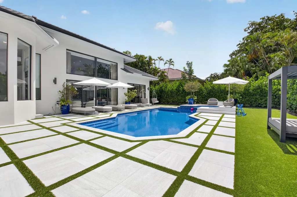 3954 NW 52nd Street Boca Raton FL 33496
