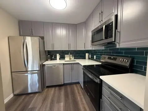 3301 N Country Club Miami FL 33180