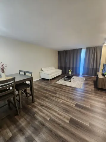 3301 N Country Club Miami FL 33180