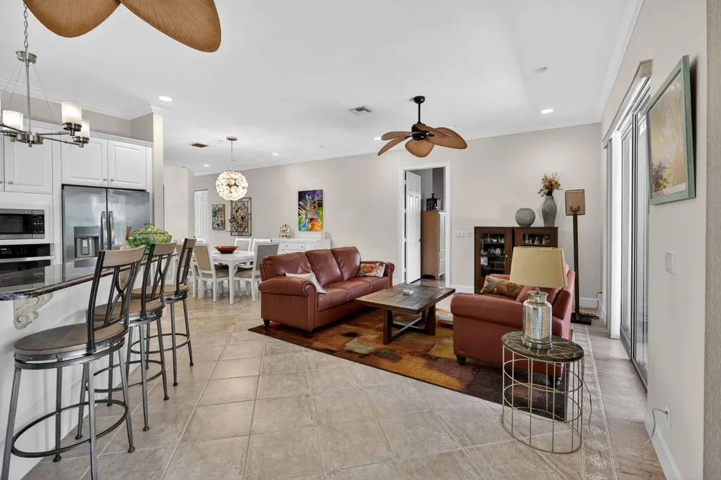 7982 SE Hempstead Circle Hobe Sound FL 33455