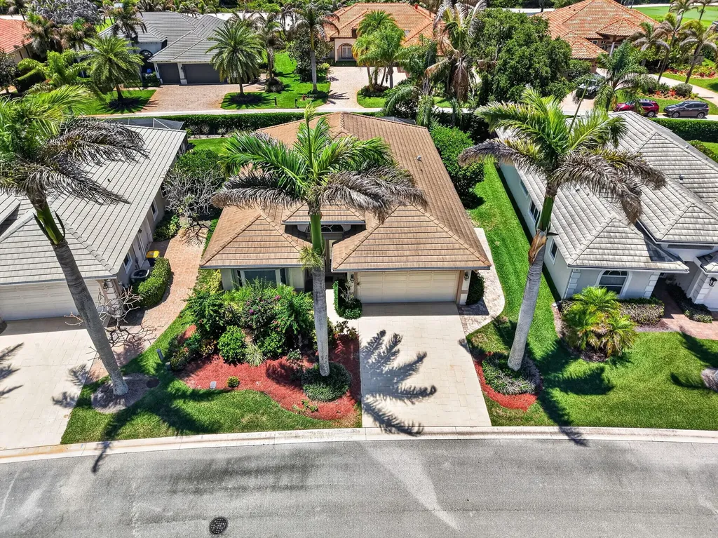 7982 SE Hempstead Circle Hobe Sound FL 33455
