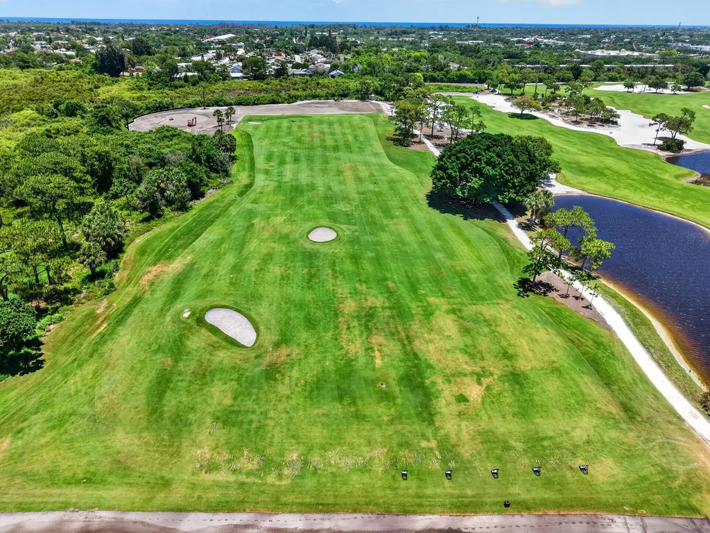 7982 SE Hempstead Circle Hobe Sound FL 33455
