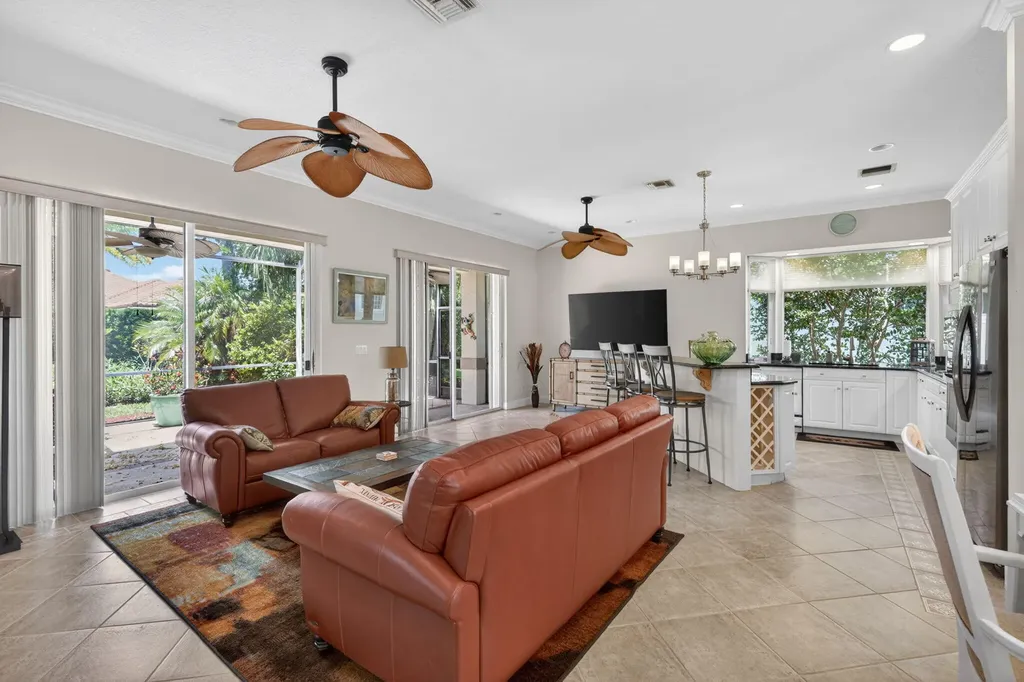 7982 SE Hempstead Circle Hobe Sound FL 33455