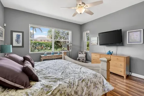 7982 SE Hempstead Circle Hobe Sound FL 33455