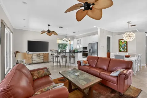 7982 SE Hempstead Circle Hobe Sound FL 33455