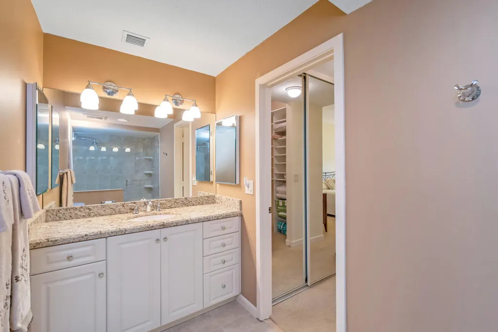 135 Old Meadow Way Palm Beach Gardens FL 33418