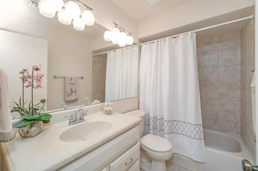 135 Old Meadow Way Palm Beach Gardens FL 33418