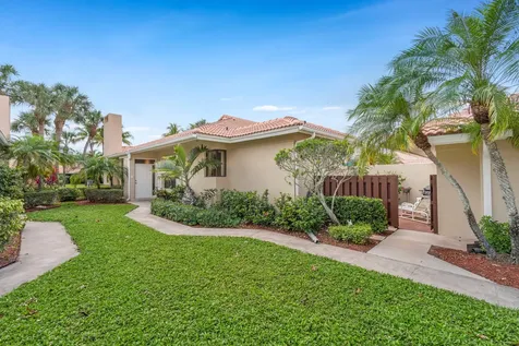 135 Old Meadow Way Palm Beach Gardens FL 33418