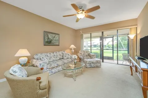 135 Old Meadow Way Palm Beach Gardens FL 33418