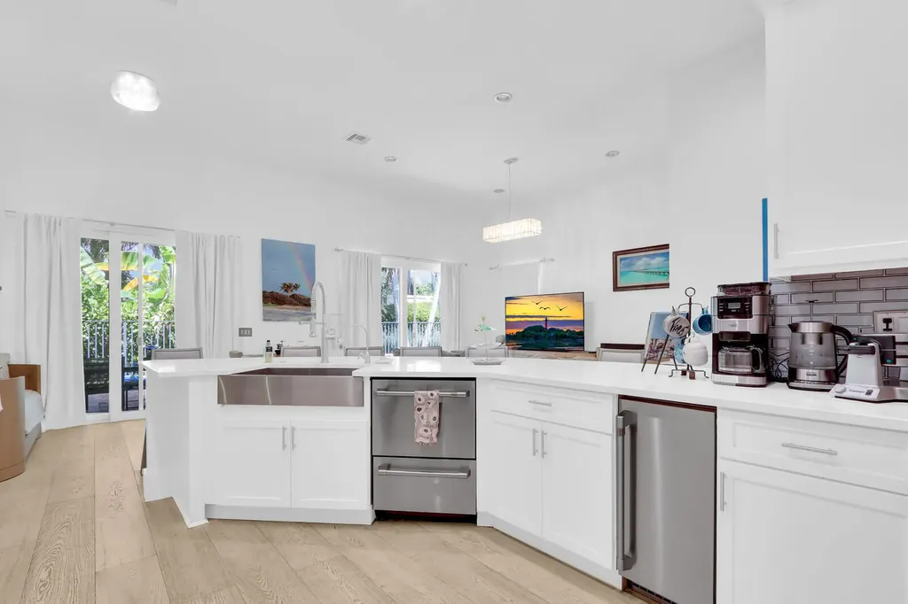 1726 Nature Court Palm Beach Gardens FL 33410